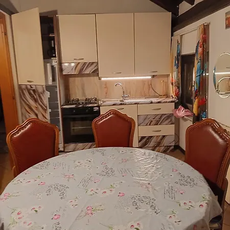 Hala' House Apartamento *